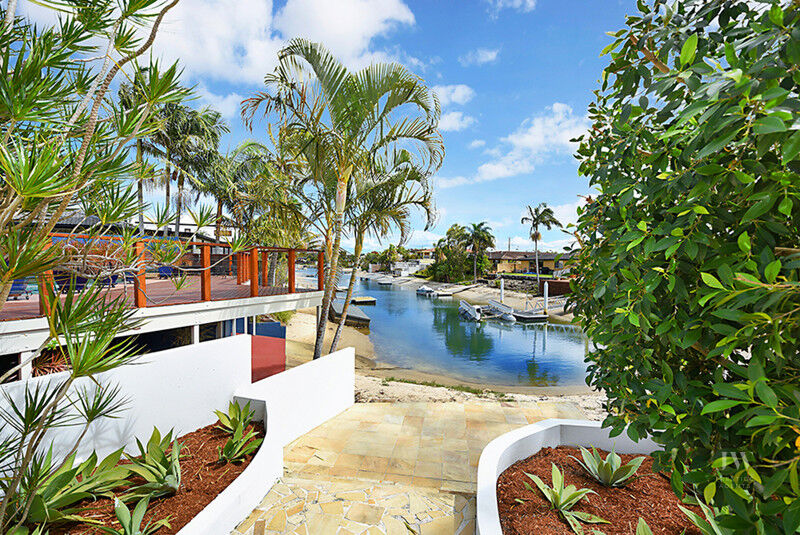 3 Rio Vista Boulevard, Broadbeach Waters Qld 4218