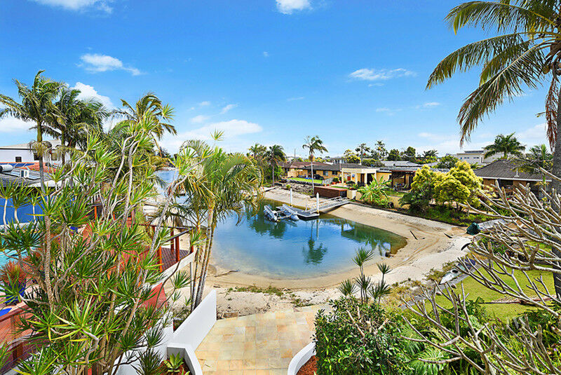 3 Rio Vista Boulevard, Broadbeach Waters Qld 4218