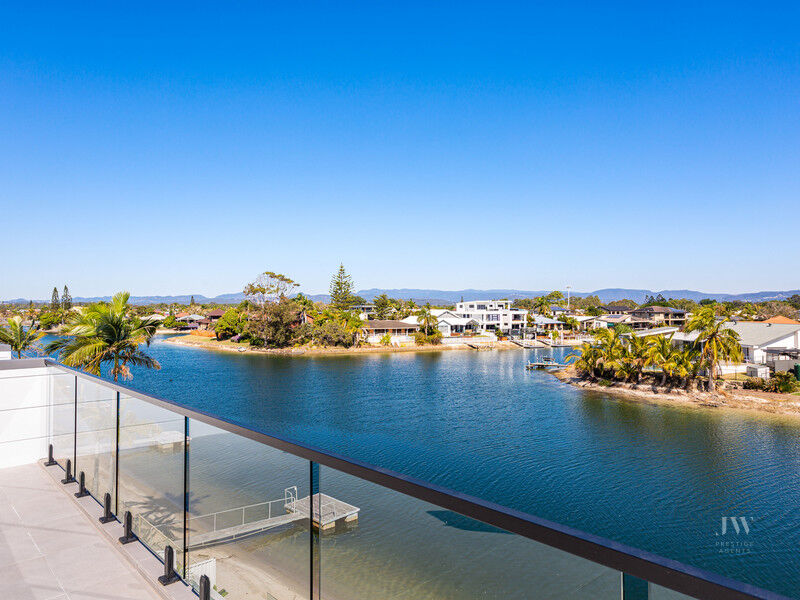 36a Avanti Street, Mermaid Waters Qld 4218