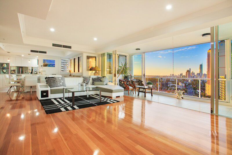 32 / 20 Queensland Avenue, Broadbeach Qld 4218