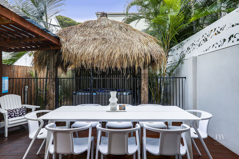 1 / 5 William Street, Mermaid Beach Qld 4218
