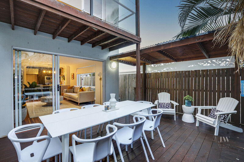 1 / 5 William Street, Mermaid Beach Qld 4218