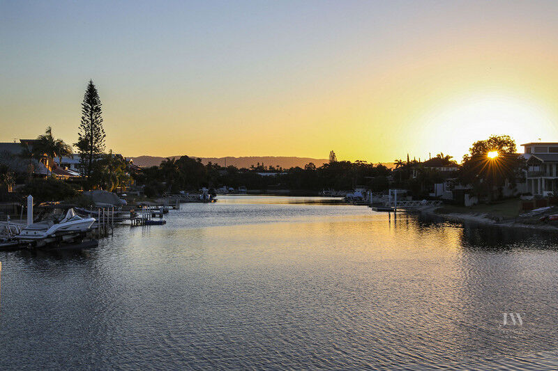 3 Quest Court, Mermaid Waters Qld 4218