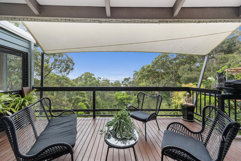 15 Ocean Grove, Currumbin Qld 4223