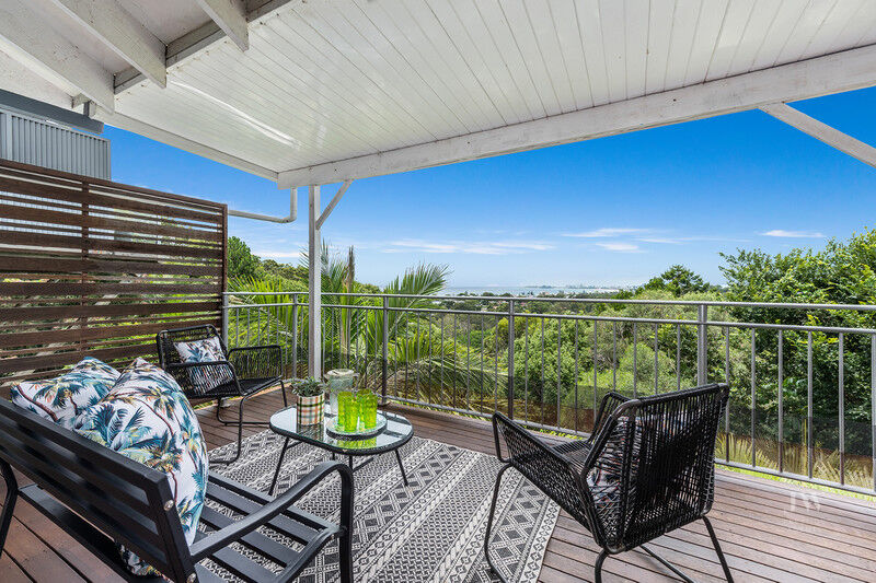 63 Crest Drive, Currumbin Qld 4223